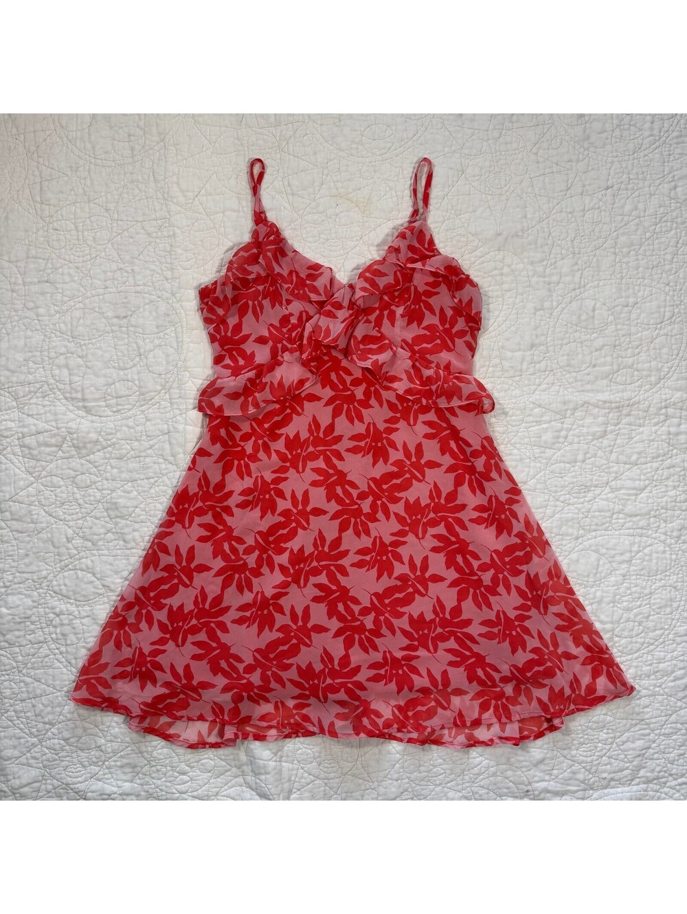 Francesca’s Miami Floral Red and Pink Sundress Size small